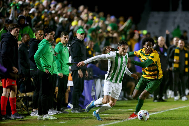 对路易斯 对路易斯